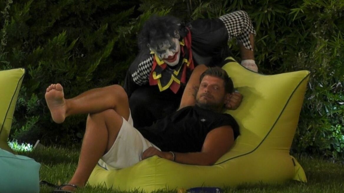 Big Brother: Η εβδομαδιαία αποστολή συνεχίζεται με νυχτερινές αφίξεις στο σπίτι 