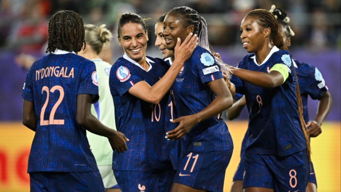 EURO 2025 γυναικών: «Τεσσάρες» για Γαλλία και Αγγλία σε Ουαλία και Ολλανδία αντίστοιχα - Δείτε τα γκολ
 