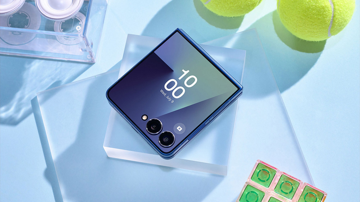 Samsung Galaxy Z Flip7: Η δύναμη του AI σε μέγεθος τσέπης με νέα, εντυπωσιακή οθόνη FlexWindow από άκρη σε άκρη
