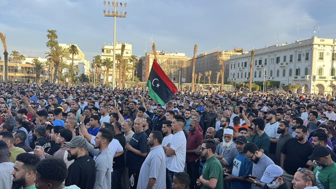 Ε.Ε. : Κάνουμε προσπάθειες συνεργασίας και με τις δυο πλευρές των ηγεσιών της Λιβύης  