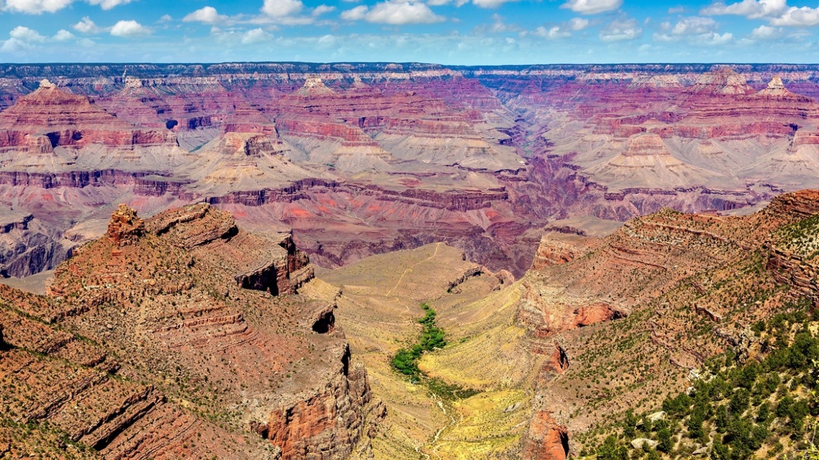 Απομακρύνθηκαν τουρίστες από το Γκραν Κάνιον λόγω πυρκαγιάς