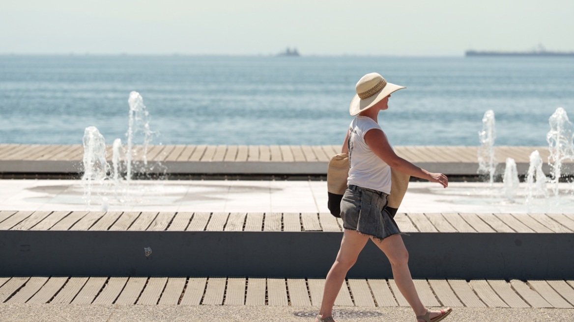 Meteo: O Αύγουστος αναμένεται θερμότερος του κανονικού