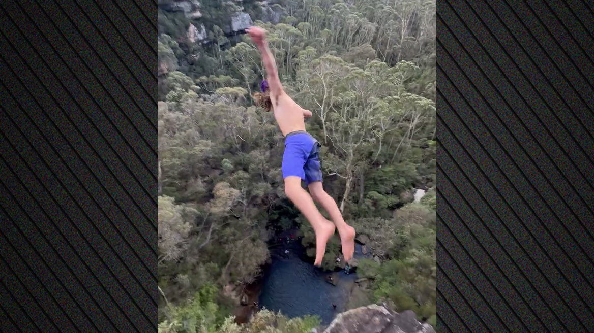 Βίντεο: Σοβαρός τραυματισμός 21χρονου που πήδηξε από καταρράκτη 42,5 μέτρων για να σπάσει ρεκόρ «βουτιάς θανάτου»