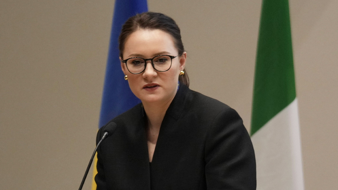 Ουκρανία : Ποιο είναι το προφίλ της Γιούλια Σβιριντένκο που προτείνει ο  Ζελένσκι  για πρωθυπουργό 
