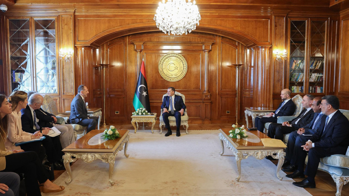 «Αυτά που μας ενώνουν, είναι περισσότερα από όσα μας χωρίζουν»: Κάτι αλλάζει μετά τις επισκέψεις Γεραπετρίτη στη Λιβύη