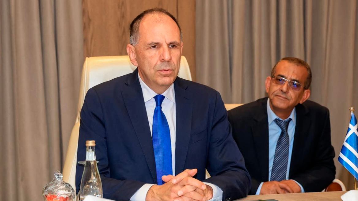 Ξανά στη Λιβύη σήμερα ο Γεραπετρίτης: Οι δύσκολες ισορροπίες, ο ρόλος της Τουρκίας και η στάση απέναντι στην Τρίπολη