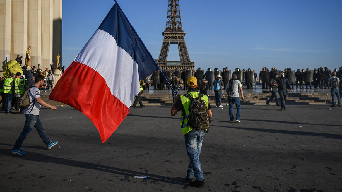 CNBC: Η Γαλλία είναι το νέο «κακό παιδί» της Ευρώπης - Μπορεί μια κυβέρνηση τεχνοκρατών να τη σώσει;