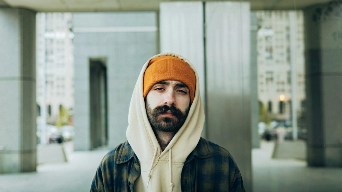 Σε ποια ηλικία πιστεύει η νεολαία ότι είσαι γέρος: H viral έρευνα κρύβει τις πιο άβολες απαντήσεις