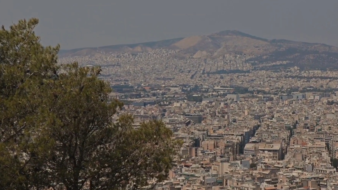 «Νέφος» ακόμη και στην Αττική από τους καπνούς των πυρκαγιών στην Τουρκία, δείτε βίντεο
