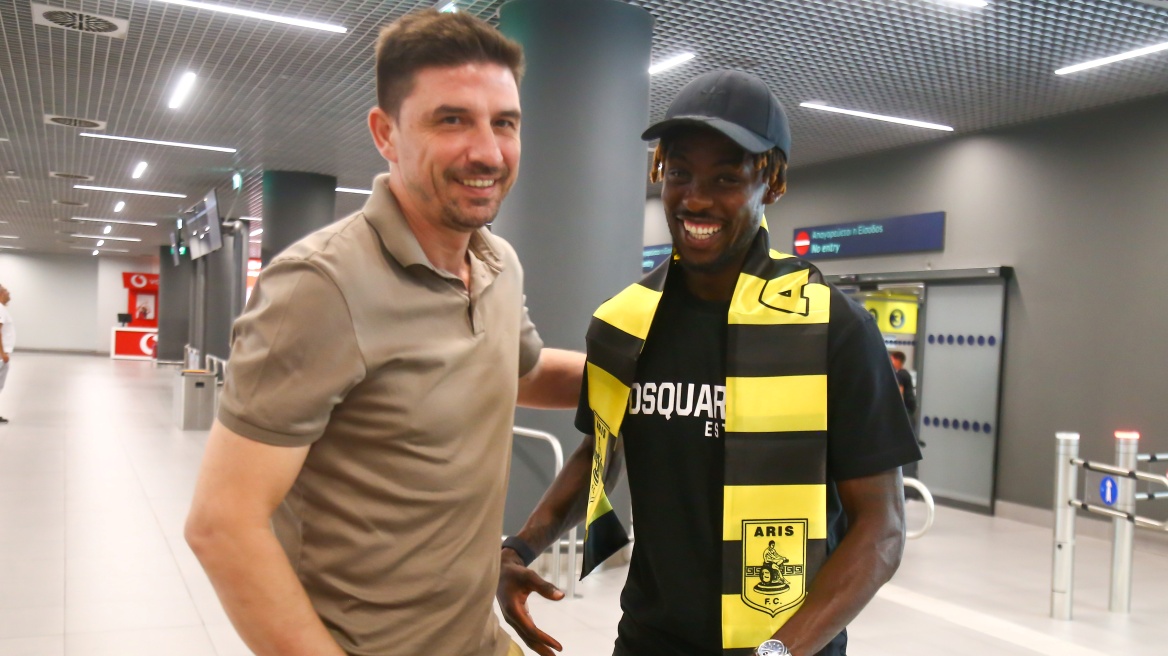 Άρης: Ο Ρούμπεν Ρέγες υποδέχθηκε τον Τίνο Καντεβέρε στη Θεσσαλονίκη
