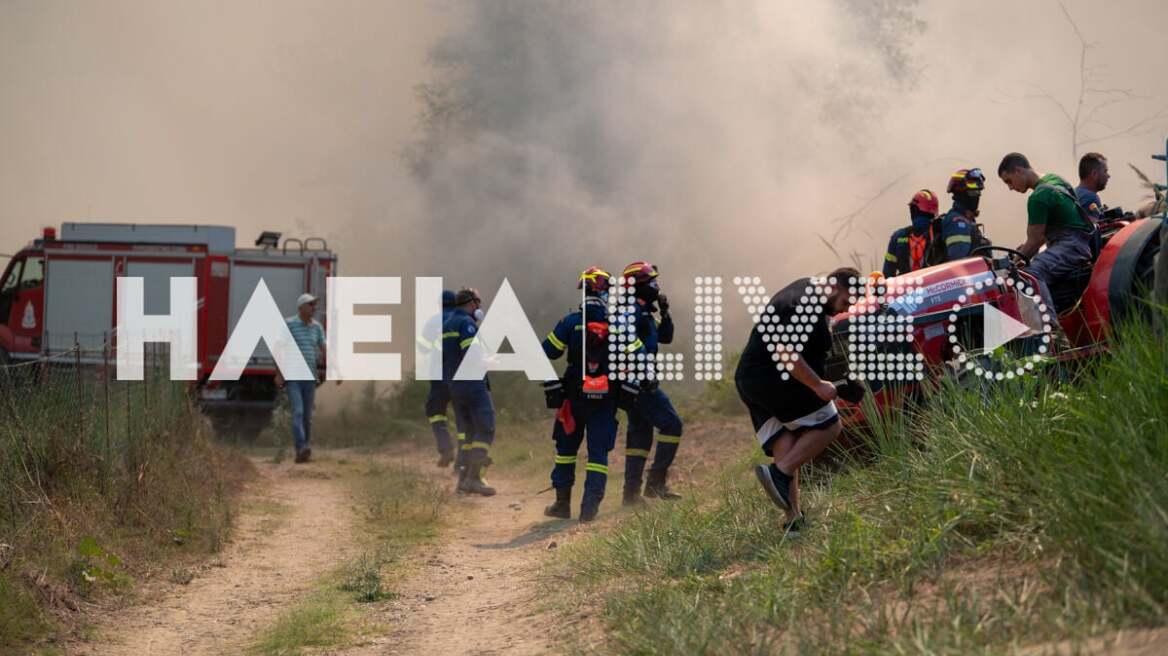 Βελτιωμένη η εικόνα στην πυρκαγιά στο Γεράκι Αμαλιάδας στην Ηλεία - Ξεκίνησαν τις ρίψεις εναέρια μέσα