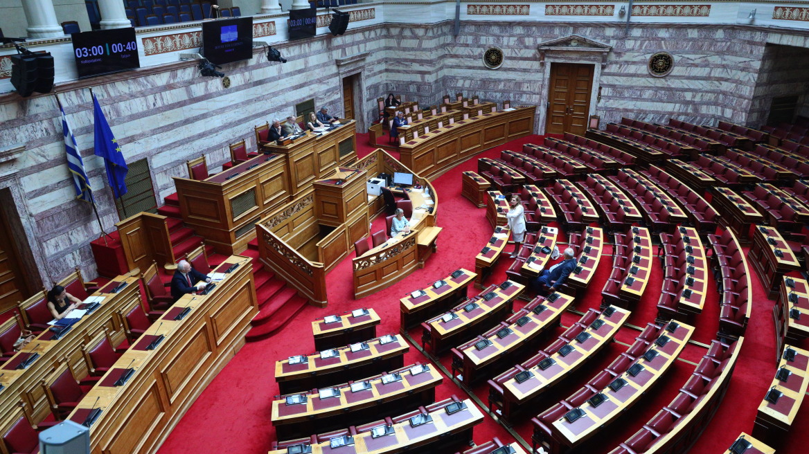 Βουλή: Ψηφίστηκε στην επιτροπή το νομοσχέδιο για τον Εθνικό Τελωνειακό Κώδικα