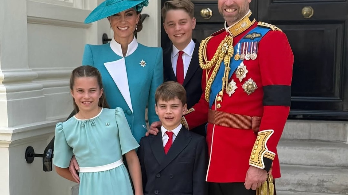 Πρίγκιπας Ουίλιαμ - Κέιτ Μίντλετον: Μυστικές διακοπές της οικογένειας στην Κεφαλονιά;
