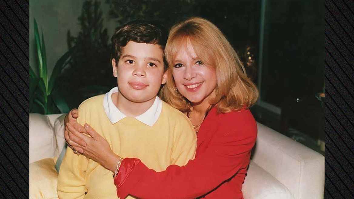 Όταν η Αλίκη Βουγιουκλάκη αρνήθηκε να συνοδεύσει πολιτικό σε προεκλογική ομιλία - Το άγνωστο περιστατικό που αποκάλυψε ο ανιψιός της