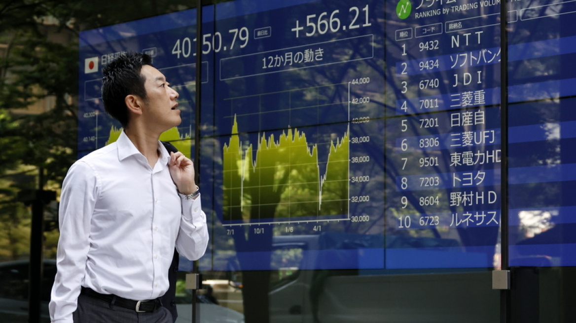 Χρηματιστηριακό ράλι σχεδόν 4% στην Ιαπωνία μετά την εμπορική συμφωνία με τις ΗΠΑ