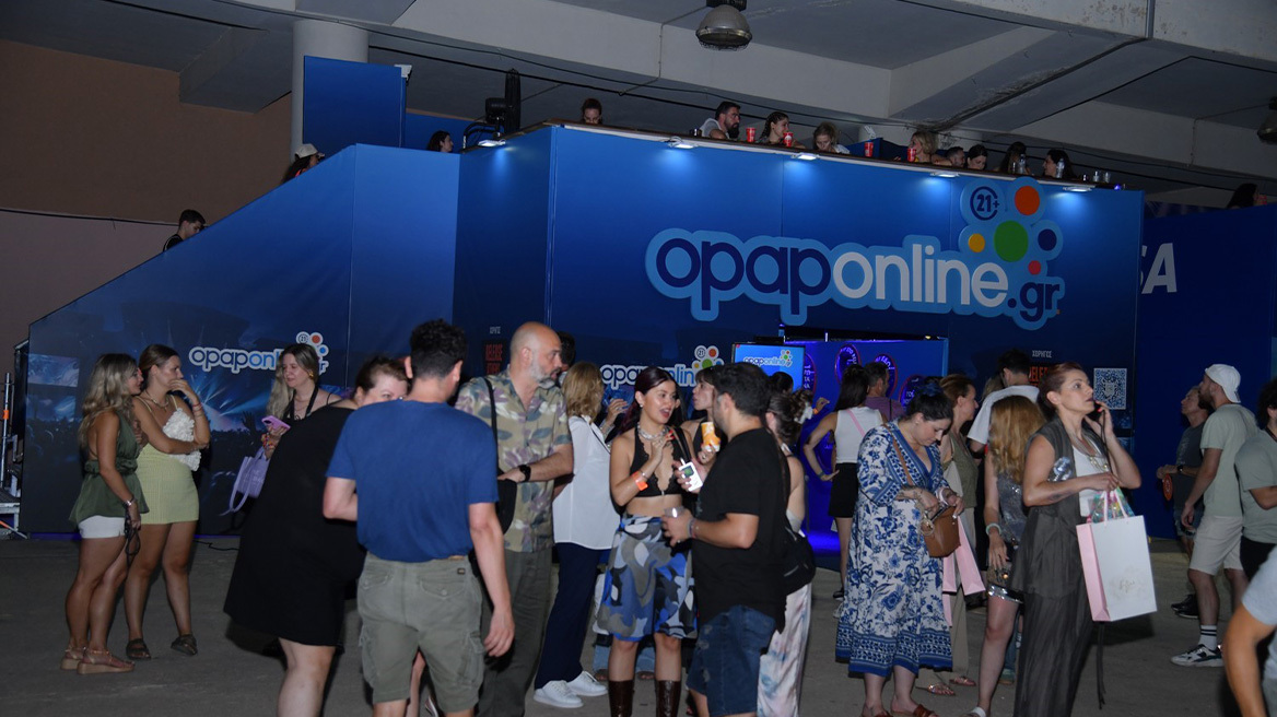 Η Kylie Minogue μάγεψε την Ελλάδα στο Release Athens Festival – Τα μηνύματα των θαυμαστών της στην κάμερα του opaponline.gr