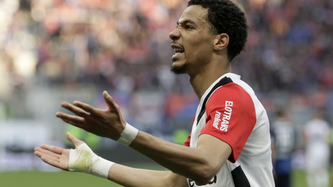 Λίβερπουλ: «Κόκκινος» και ο Εκιτικέ