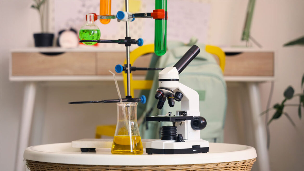 Υπουργείο Παιδείας: 20 εκατ. ευρώ για νέο εργαστηριακό εξοπλισμό Φυσικών Επιστημών σε 1.500 Γυμνάσια
