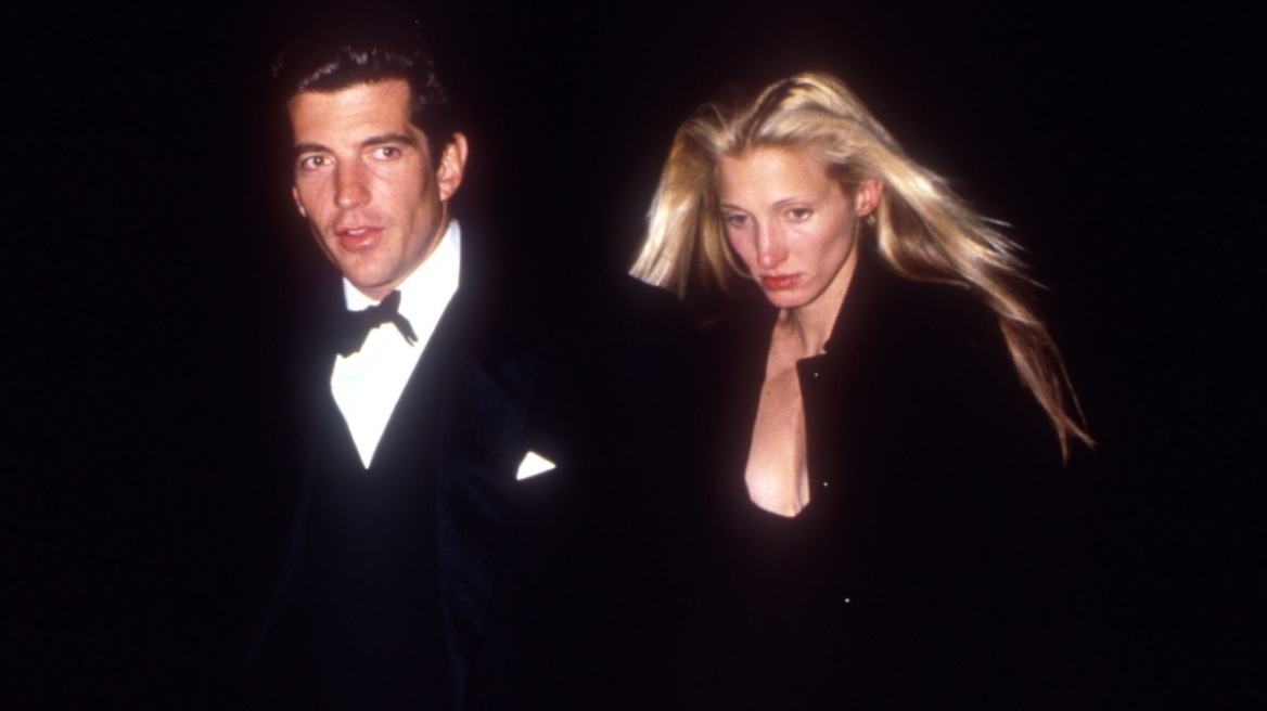 Εξοργισμένος ο ανιψιός του Τζον Φ. Κένεντι Τζούνιορ για τη σειρά που ετοιμάζει ο Ράιαν Μέρφι: «Βγάζει εκατομμύρια από την τραγωδία μας»