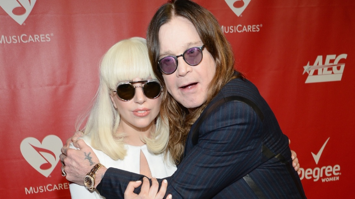 Η Lady Gaga τίμησε τον Όζι Όσμπορν σε συναυλία της - Δείτε το βίντεο