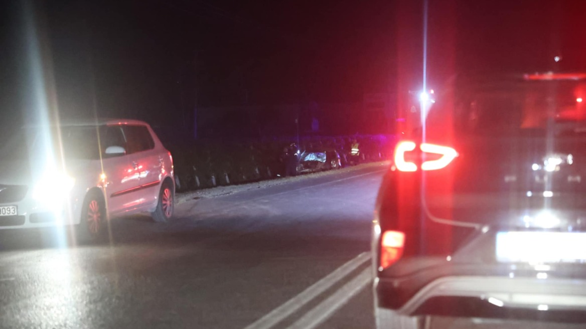 Σε κρίσιμη κατάσταση ο 44χρονος που τραυματίστηκε μετά από μετωπική σύγκρουση ΙΧ στη Λάρισα
