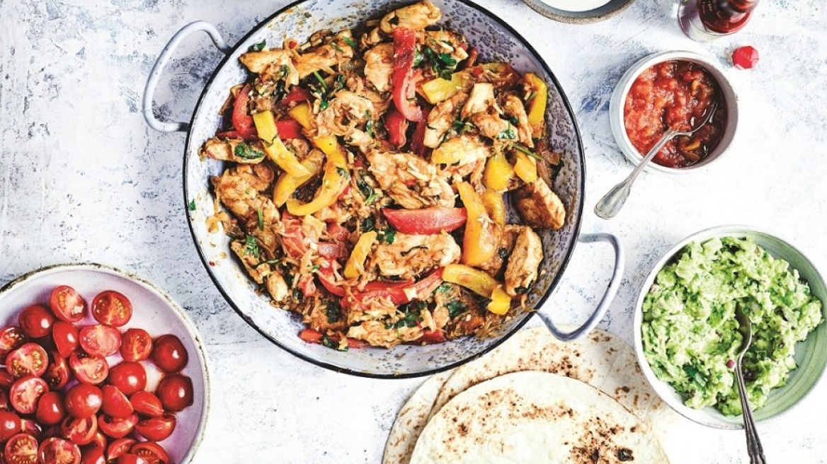 Μεξικάνικο κοτόπουλο με τορτίγιες