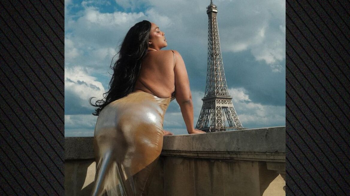 H Lizzo με αποκαλυπτικό φόρεμα στον Πύργο του Άιφελ - Δείτε φωτογραφίες