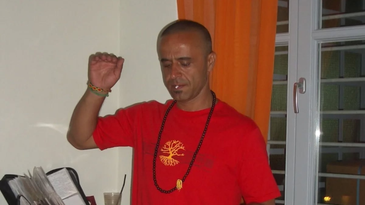 Πέθανε ο ραδιοφωνικός παραγωγός Γιάννης Λώλος σε ηλικία 62 ετών



