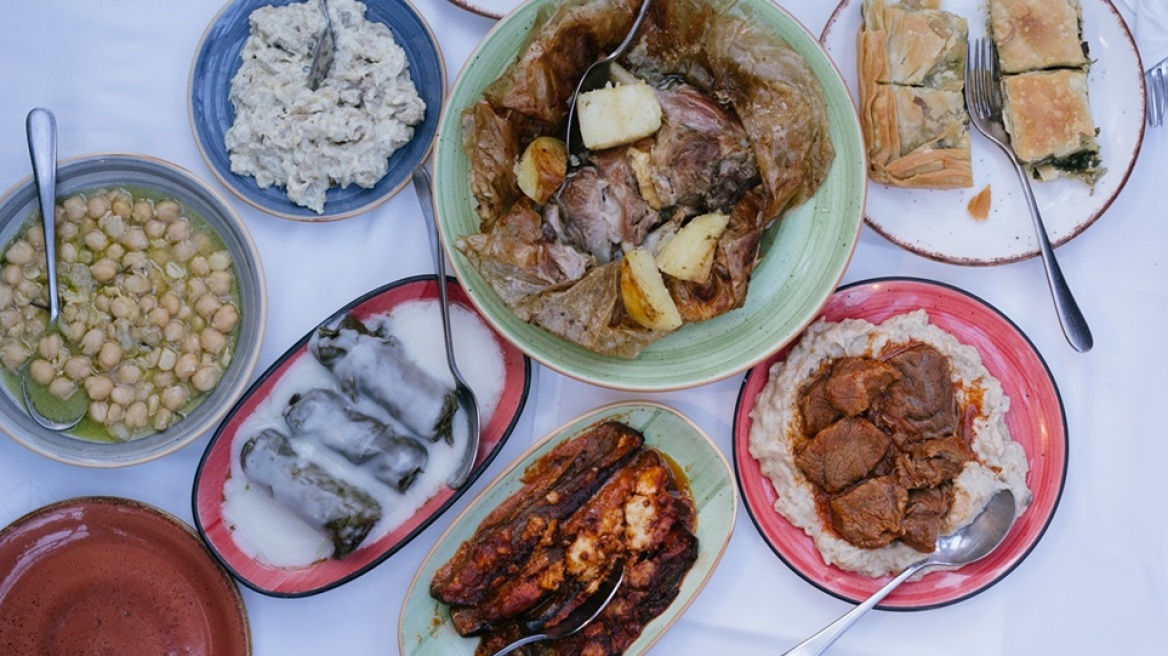 Βάθης: 70 χρόνια ιστορίας σε μαγειρευτά και σχάρα