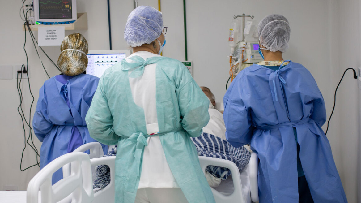 Καταγγελία για φακελάκι και εξευτελισμό ασθενούς σε χειρουργείο του νοσοκομείου Άργους- Η ανάρτηση Γεωργιάδη
