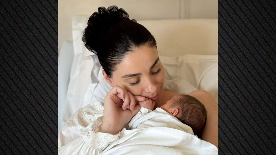 Βαλέρια Χοψονίδου: Τα πρώτα στιγμιότυπα από το μαιευτήριο μετά τη γέννηση του παιδιού της - «Τα καταφέραμε γιε μου»