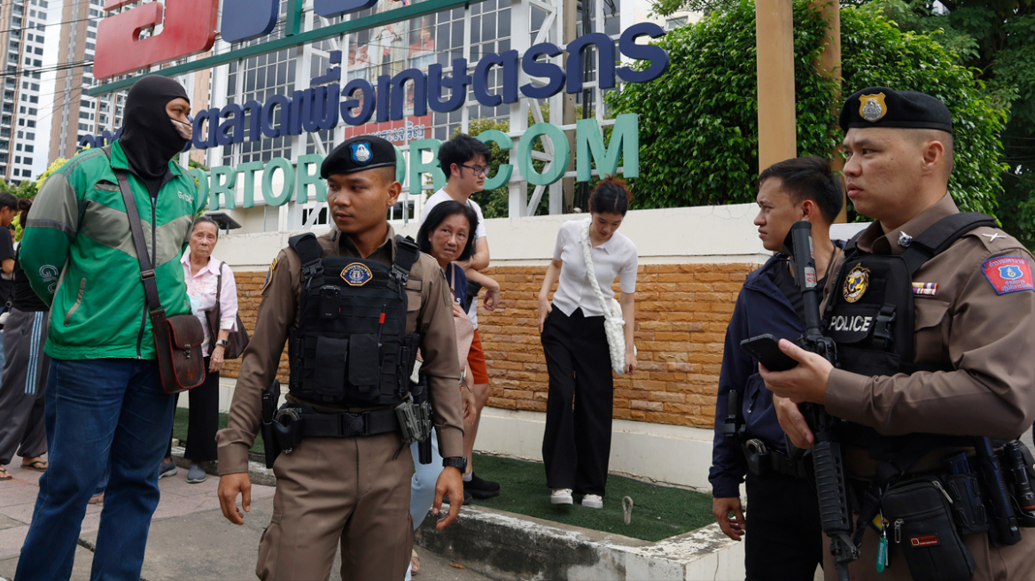 Τρόμος σε αγορά τροφίμων στην Μπανγκόκ: Ένοπλος άνοιξε πυρ και σκότωσε πέντε ανθρώπους - Δείτε το σοκαριστικό βίντεο