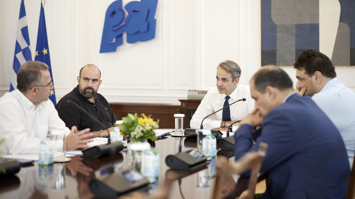 Μητσοτάκης: Μοντέλο βόρειας Εύβοιας για τα Κύθηρα