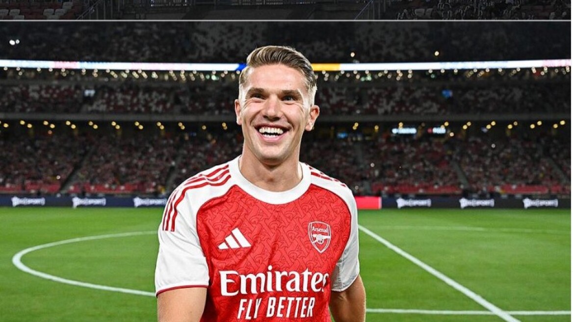 Η Άρσεναλ ξεκίνησε την απόσβεση της μεταγραφής του Γιόκερες - Ρεκόρ πωλήσεων η φανέλα του Σουηδού 