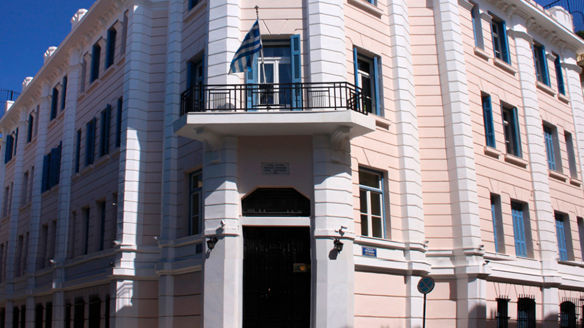 Τα 802 ακίνητα «φιλέτα» των Ενόπλων Δυνάμεων: Τα έσοδα από την αξιοποίηση θα πάνε σε κατοικίες για τις μεταθέσεις