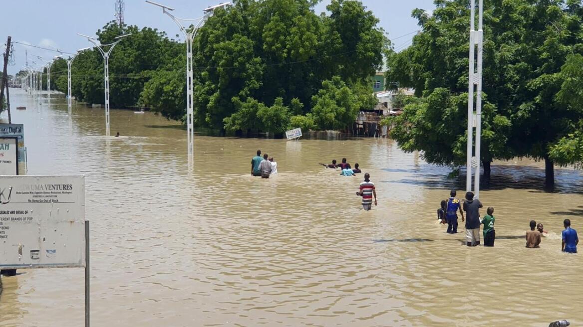 Τουλάχιστον 23 νεκροί και χιλιάδες άστεγοι εξαιτίας των πλημμυρών στη Νιγηρία
