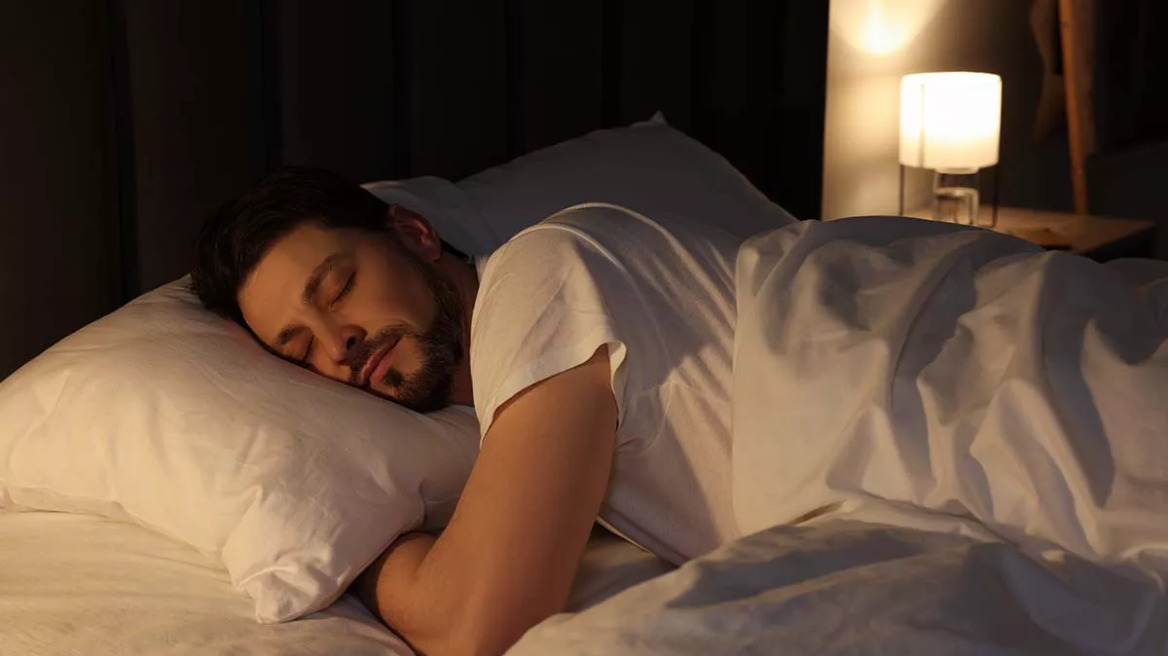 Μαγνήσιο: Πόσο βελτιώνει ύπνο και άγχος – Τι λέει η επιστήμη για το «θαυματουργό» συμπλήρωμα