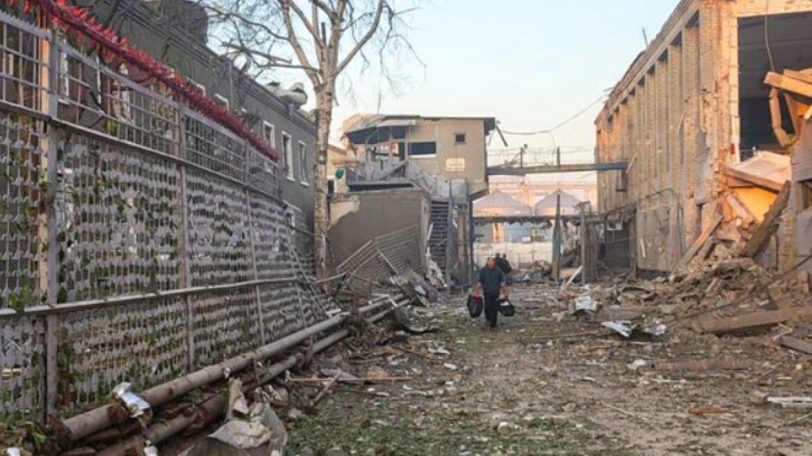 Ουκρανία: Τουλάχιστον 17 νεκροί σε ρωσικό βομβαρδισμό σε φυλακή - Για «σκόπιμο πλήγμα» κάνει λόγο ο Ζελένσκι