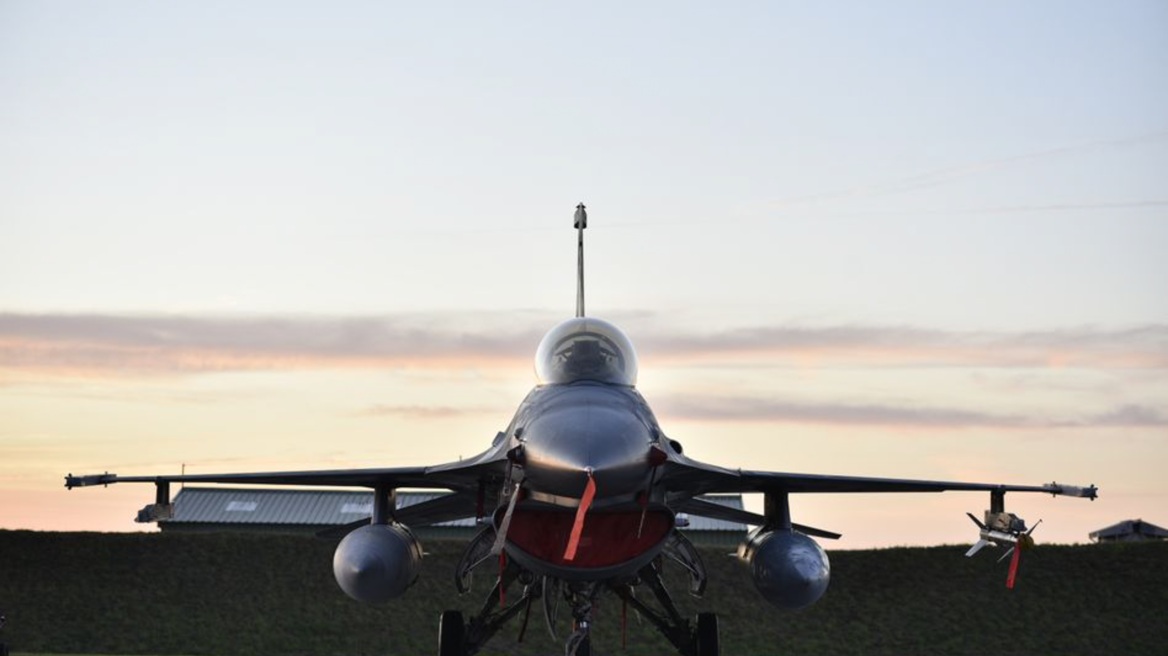 Κίεβο: Συνελήφθη αξιωματικός που έδινε πληροφορίες στους Ρώσους για τα F-16 και τα Mirage στην Ουκρανία 