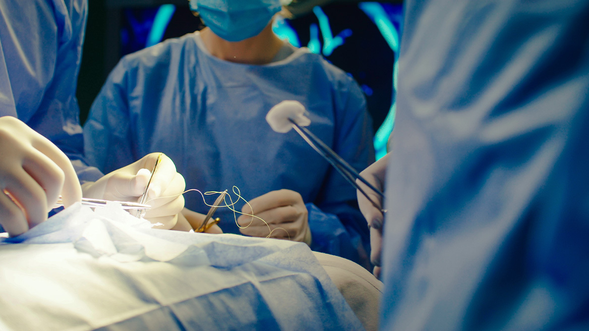 Νευροχειρουργός αποκαλύπτει τις 3 καθημερινές του συνήθειες για μακροζωία: Όλα ξεκινούν από ένα νεύρο