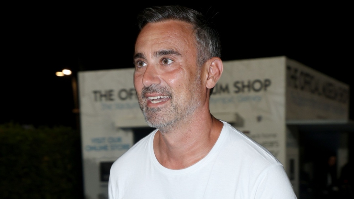 Ο Γιώργος Καπουτζίδης έκλεισε τα 53 - Ο πρωτότυπος τρόπος που γιόρτασε τα γενέθλιά του