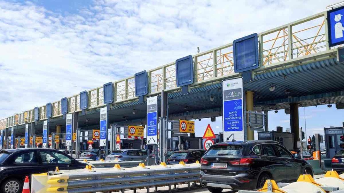 Πρώτο μεγάλο κύμα αδειούχων του Αυγούστου: Αυξημένη κίνηση στις εθνικές οδούς - Πού παρατηρούνται καθυστερήσεις