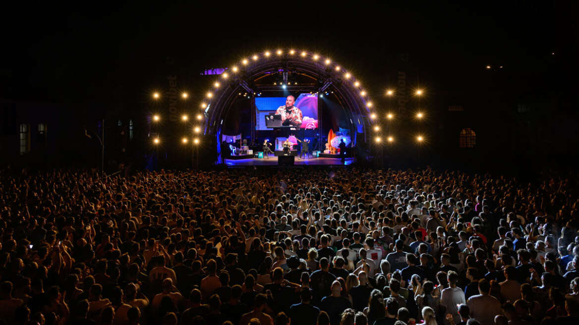 AXASTOI FEST by Novibet: Ένα μαγικό φινάλε στην Τεχνόπολη