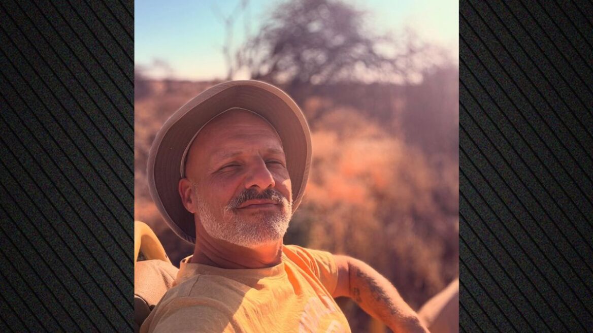 Νίκος Μουτσινάς: Για σαφάρι στη Ναμίμπια - Δείτε τις φωτογραφίες