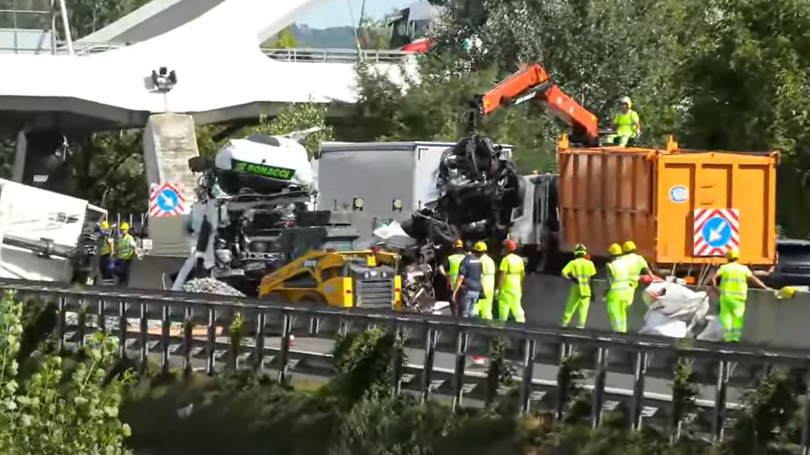 Ιταλία: Τρεις νεκροί και 15 τραυματίες σε τροχαίο - Νταλίκα έπεσε σε σταματημένα οχήματα