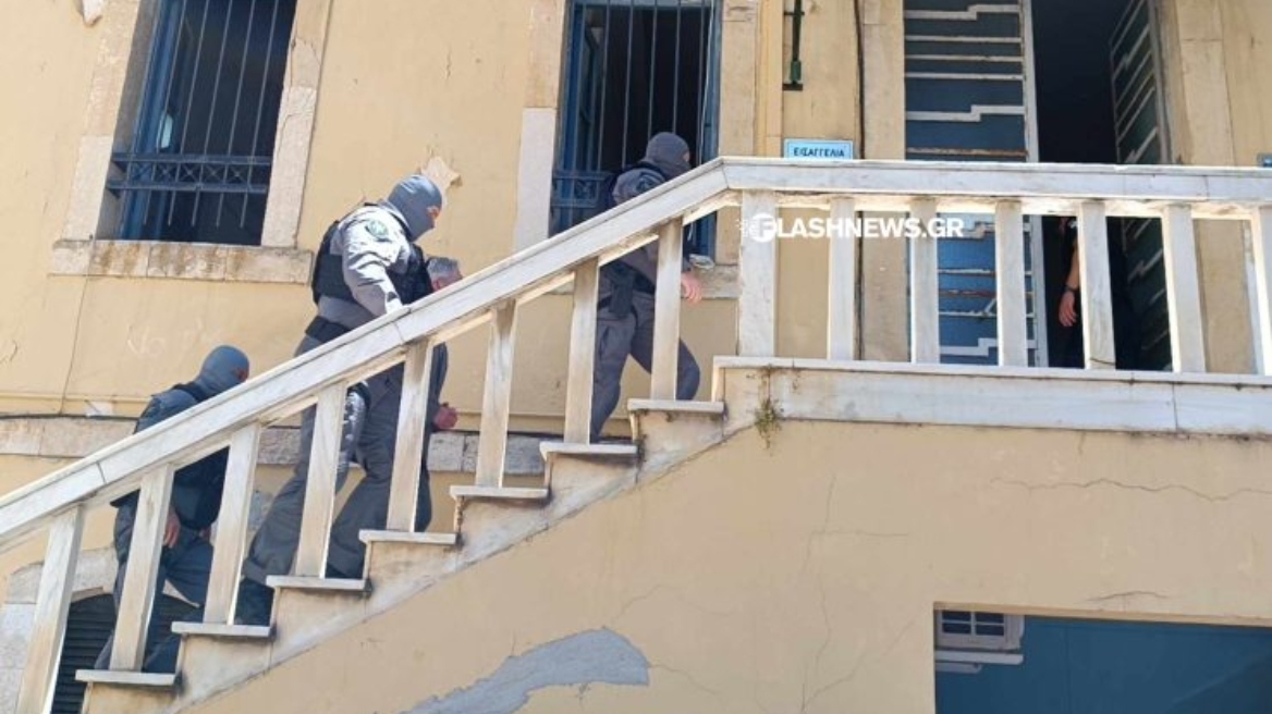 Στον ανακριτή ο 63χρονος γιατρός της κατασκήνωσης στα Χανιά που κατηγορείται για ασέλγεια 