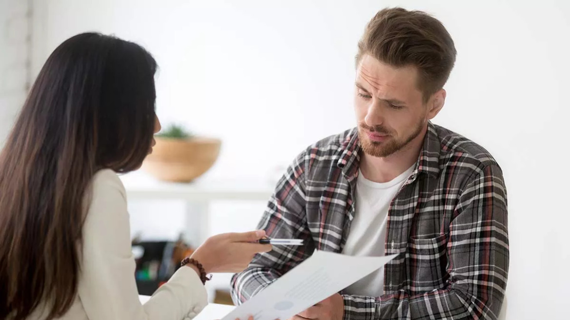 Ιδιωτική ασφάλιση: Γιατί δεν πρέπει να φοβίζουν τα «ψιλά γράμματα» των συμβολαίων