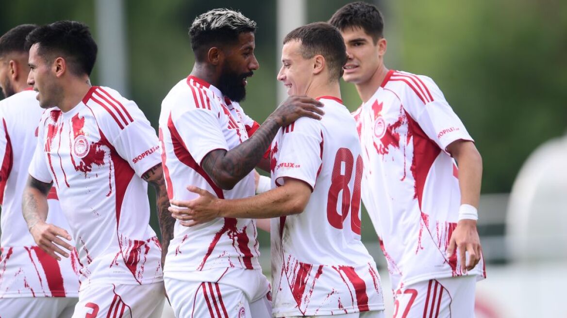 Ο Ολυμπιακός επικράτησε 2-1 της Τααβούν με τους μικρούς να αφήνουν και πάλι καλές εντυπώσεις
