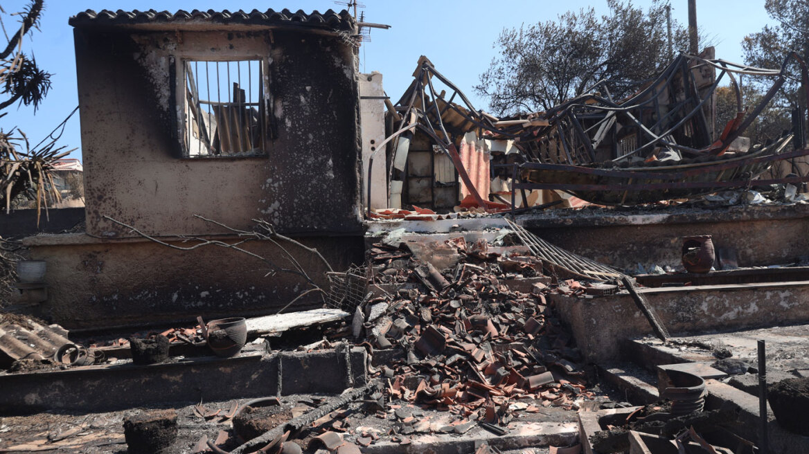 Κατσαφάδος: Σφιχτό χρονοδιάγραμμα αποζημιώσεων στους πυρόπληκτους