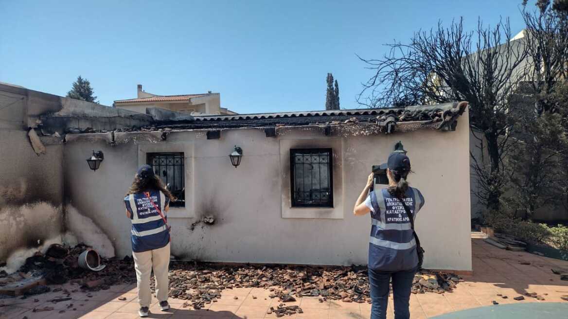 Σύσκεψη Κατσαφάδου με Δημάρχους Λαυρεωτικής και Σαρωνικού για αποτίμηση ζημιών και αποζημιώσεις μετά τις φωτιές στην Ανατολική Αττική
